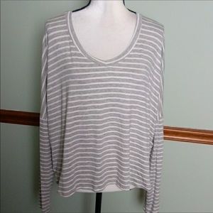 🩷 NWOT Project Social Light Weight Top